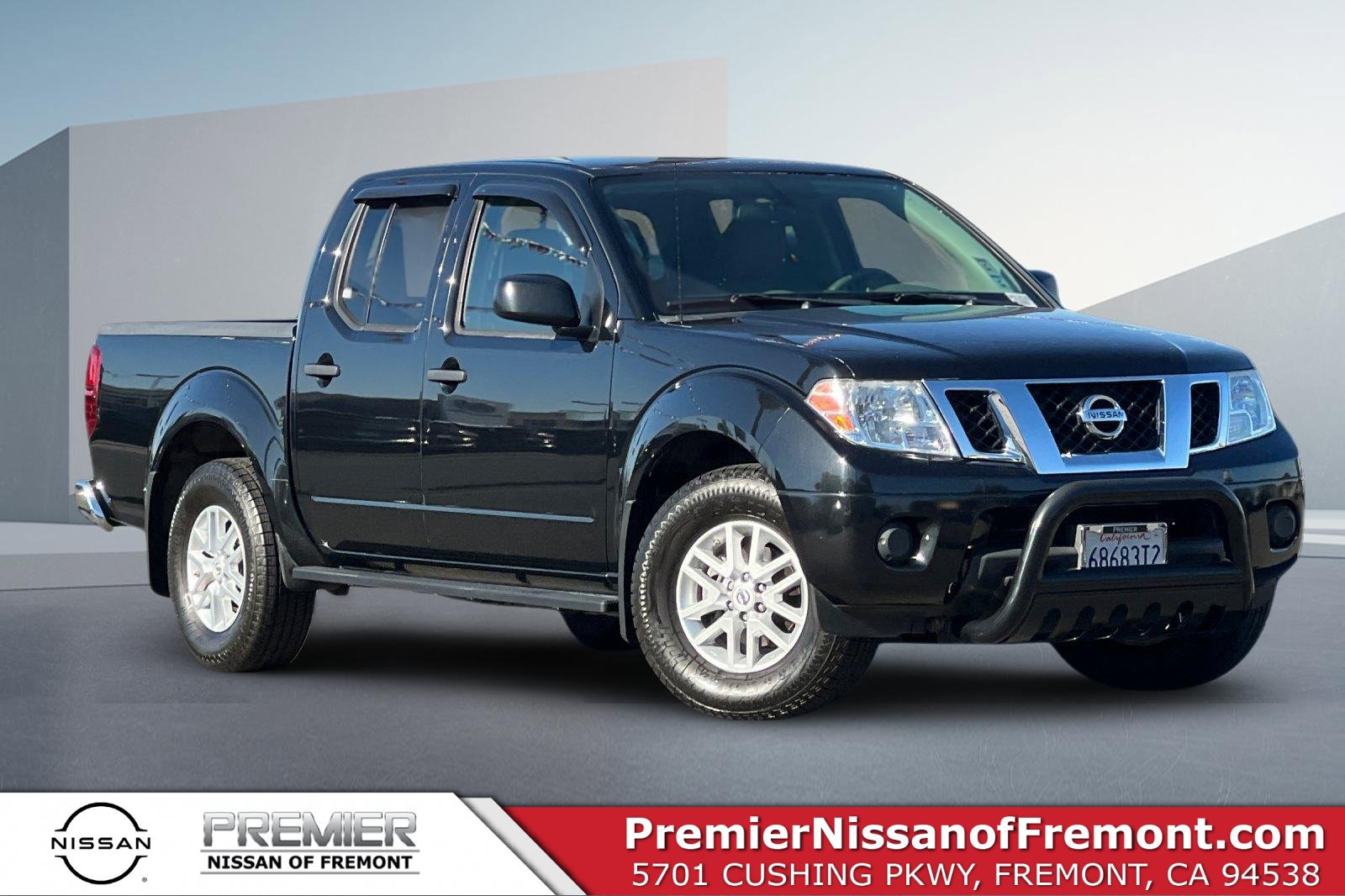 Used 2019 Nissan Frontier SV RWD image 1