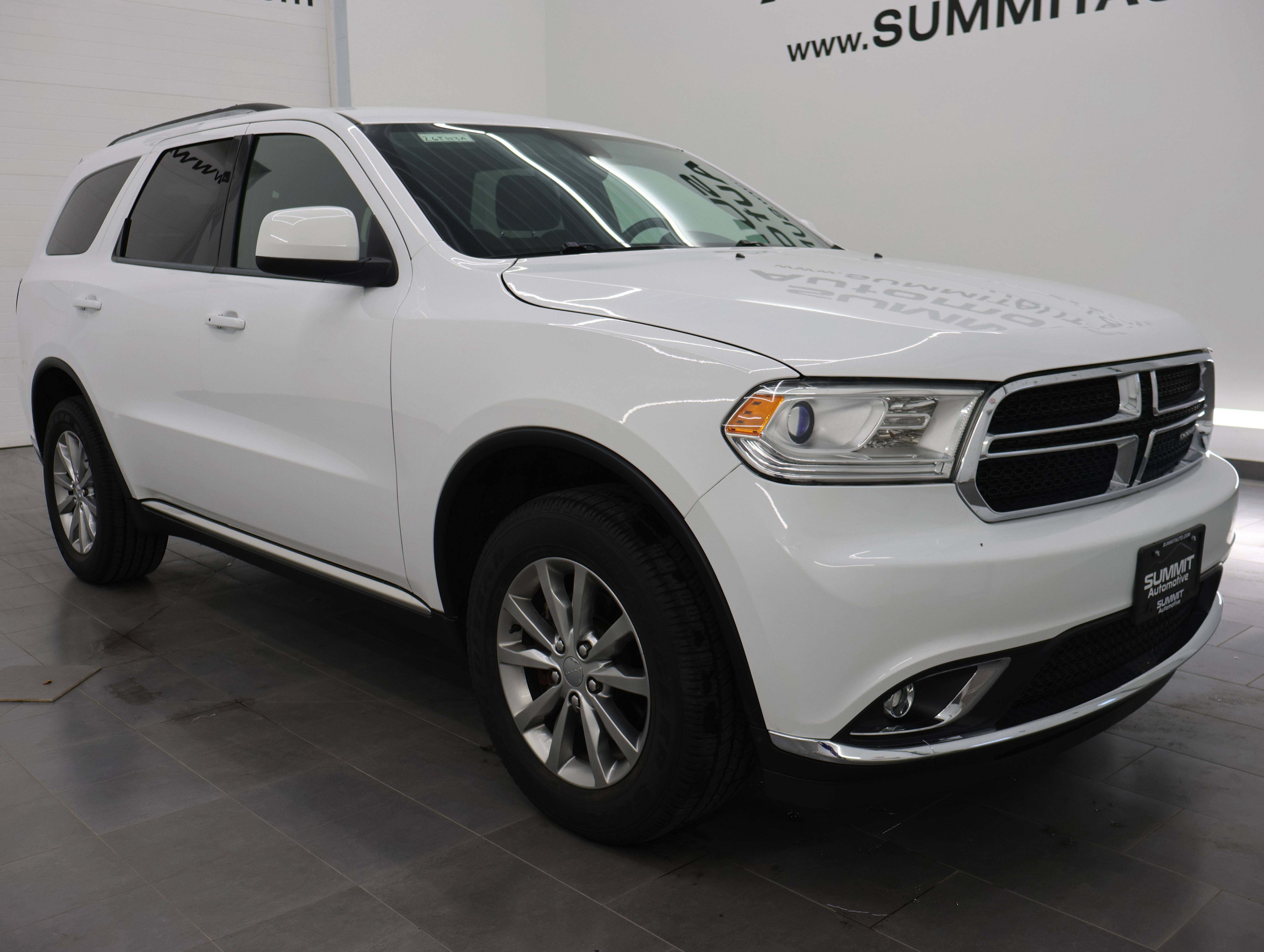 Used 2018 Dodge Durango SXT w/ Quick Order Package 2BB AWD/4WD image 2