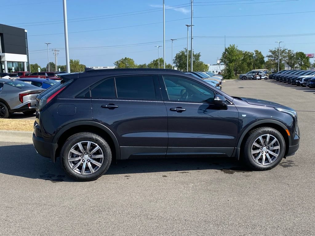 Used 2023 Cadillac XT4 Sport w/ Cold Weather Package FWD image 8