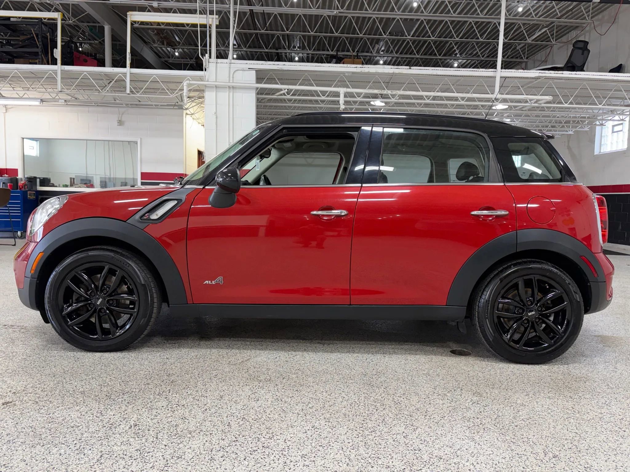 Used 2013 MINI Cooper Countryman S image 9
