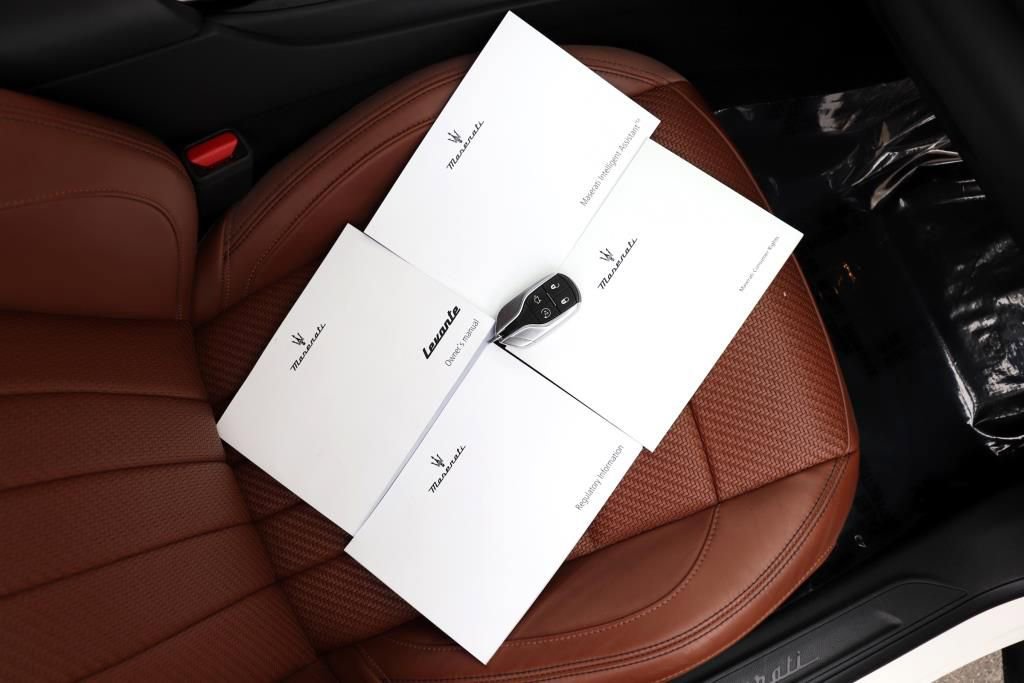 Used 2022 Maserati Levante Modena AWD/4WD image 95