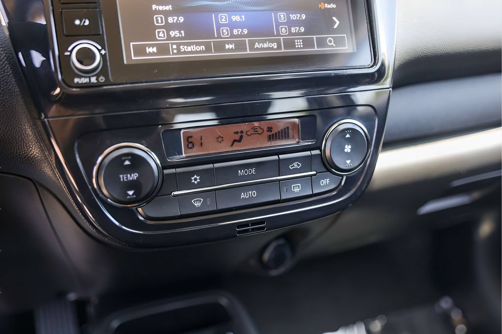 Used 2024 Mitsubishi Mirage G4 Black Edition FWD image 21