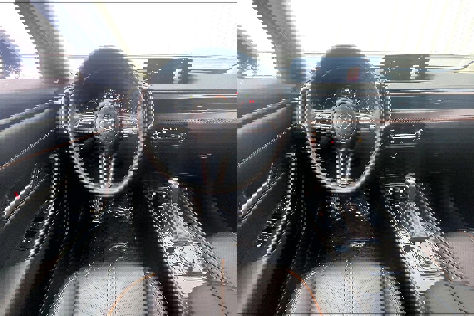 Used 2025 MAZDA CX-50 AWD 2.5 Hybrid w/ Premium Pkg image 6