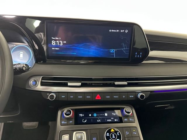 Used 2025 Hyundai Palisade Calligraphy image 23