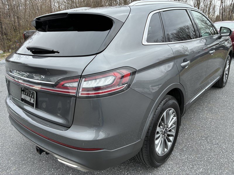 Used 2021 Lincoln Nautilus Reserve AWD/4WD image 6