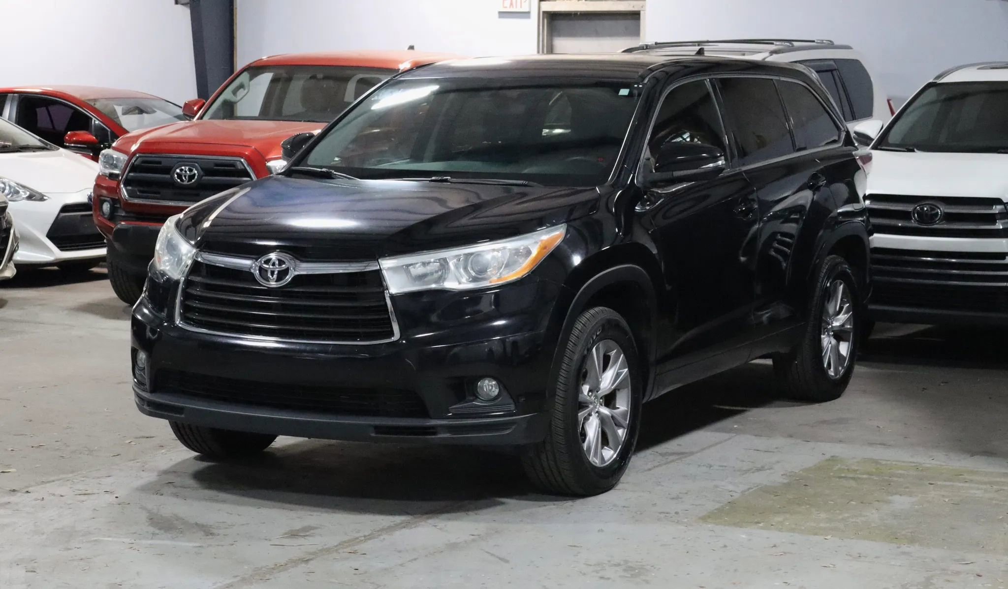 Used 2014 Toyota Highlander Plus