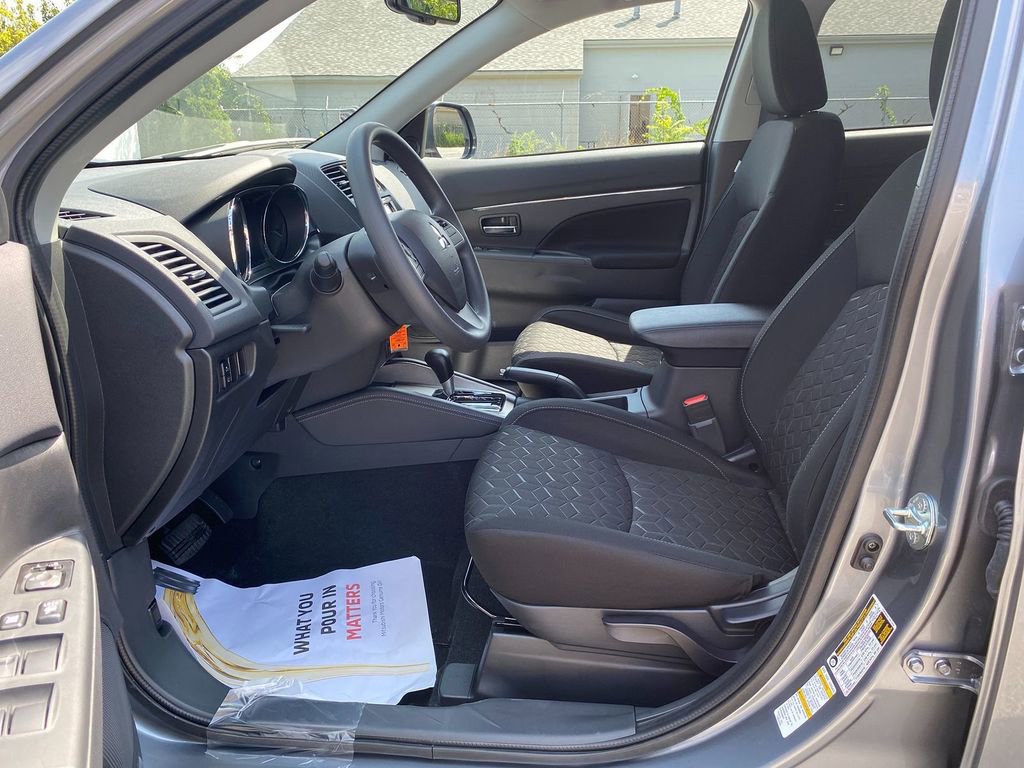 New 2025 Mitsubishi Outlander Sport ES image 12
