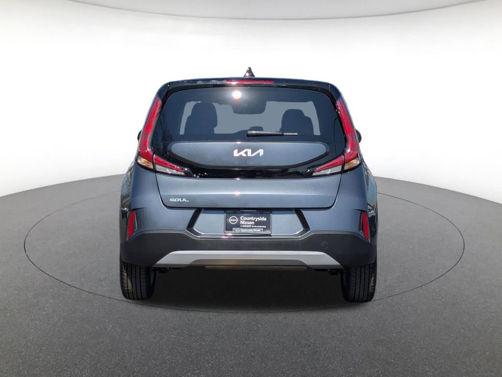 Used 2025 Kia Soul LX image 6