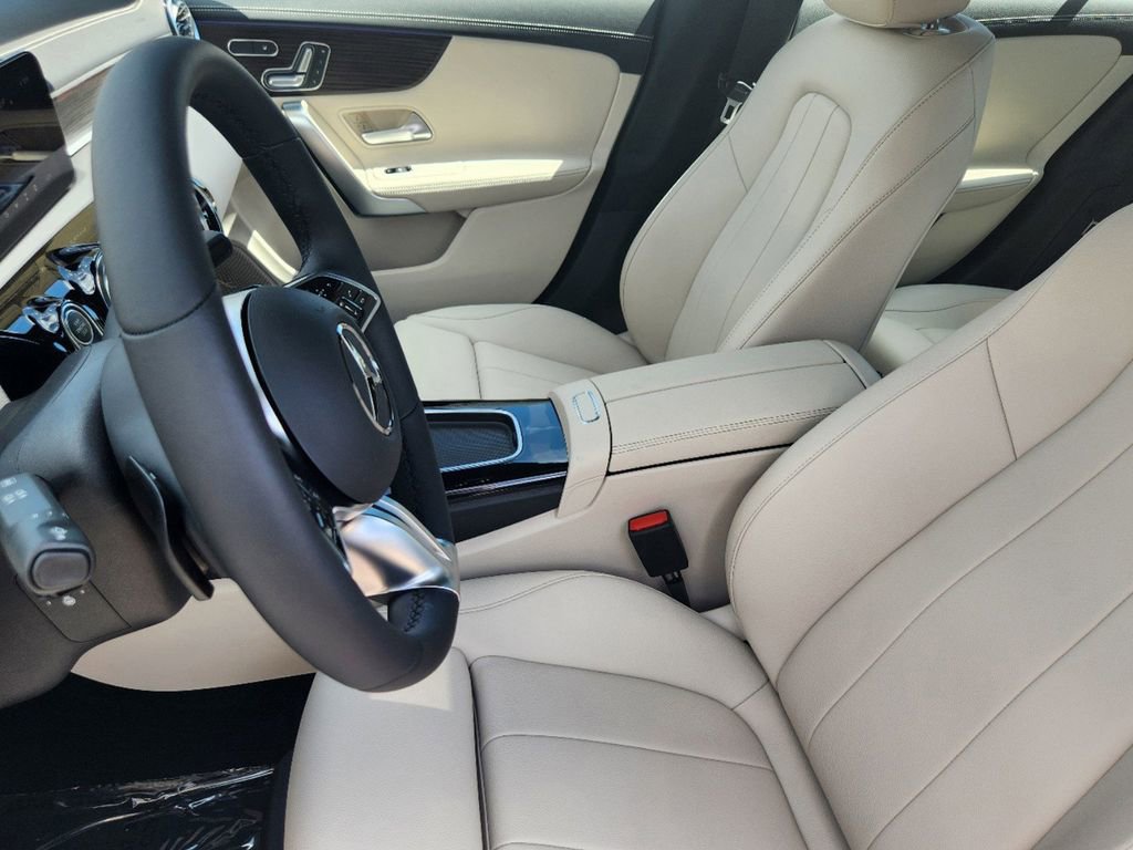 New 2025 Mercedes-Benz CLA 250 4MATIC image 9
