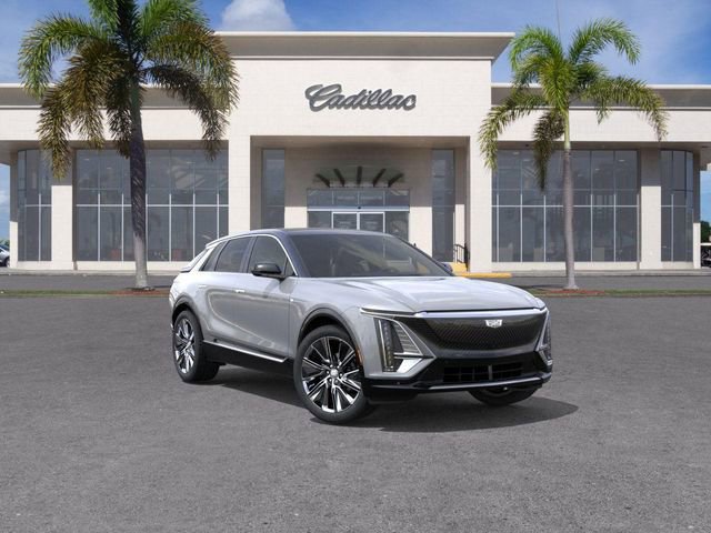 New 2025 Cadillac Lyriq Luxury w/ LPO, Floor Liner Package