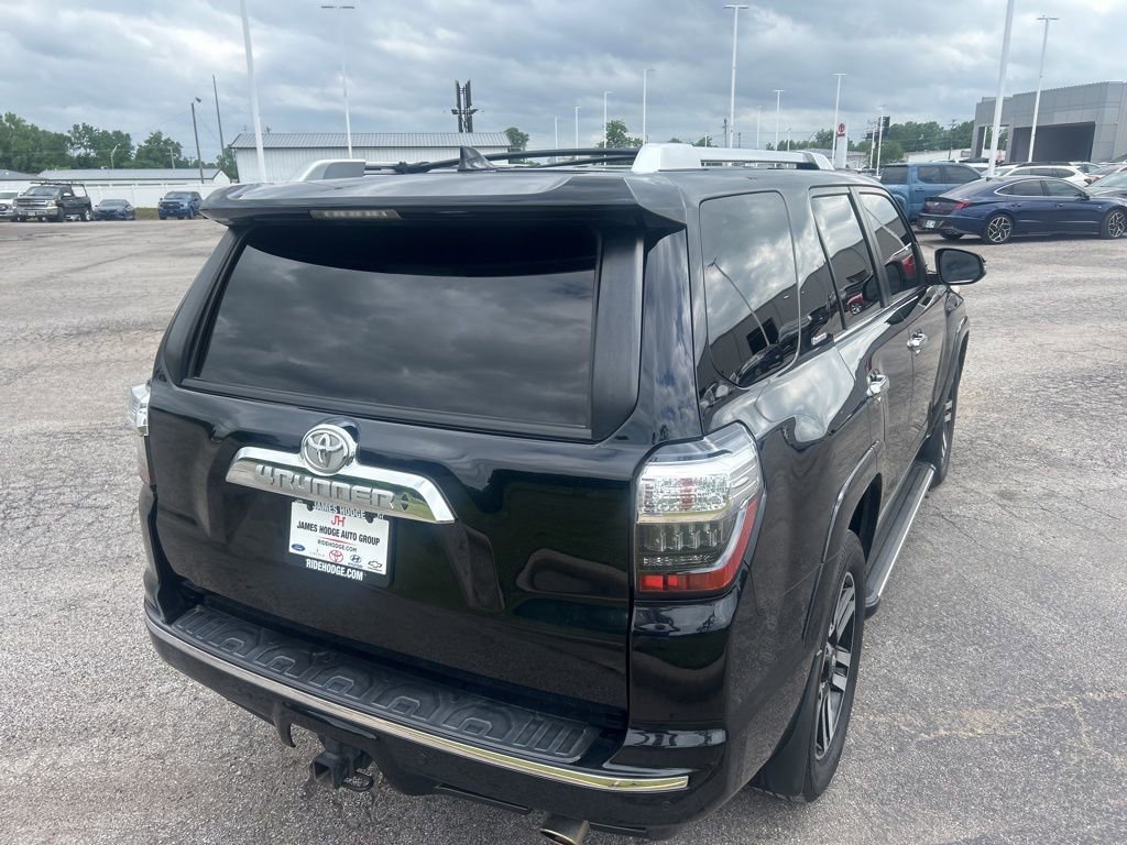 Used 2018 Toyota 4Runner Limited AWD/4WD image 6