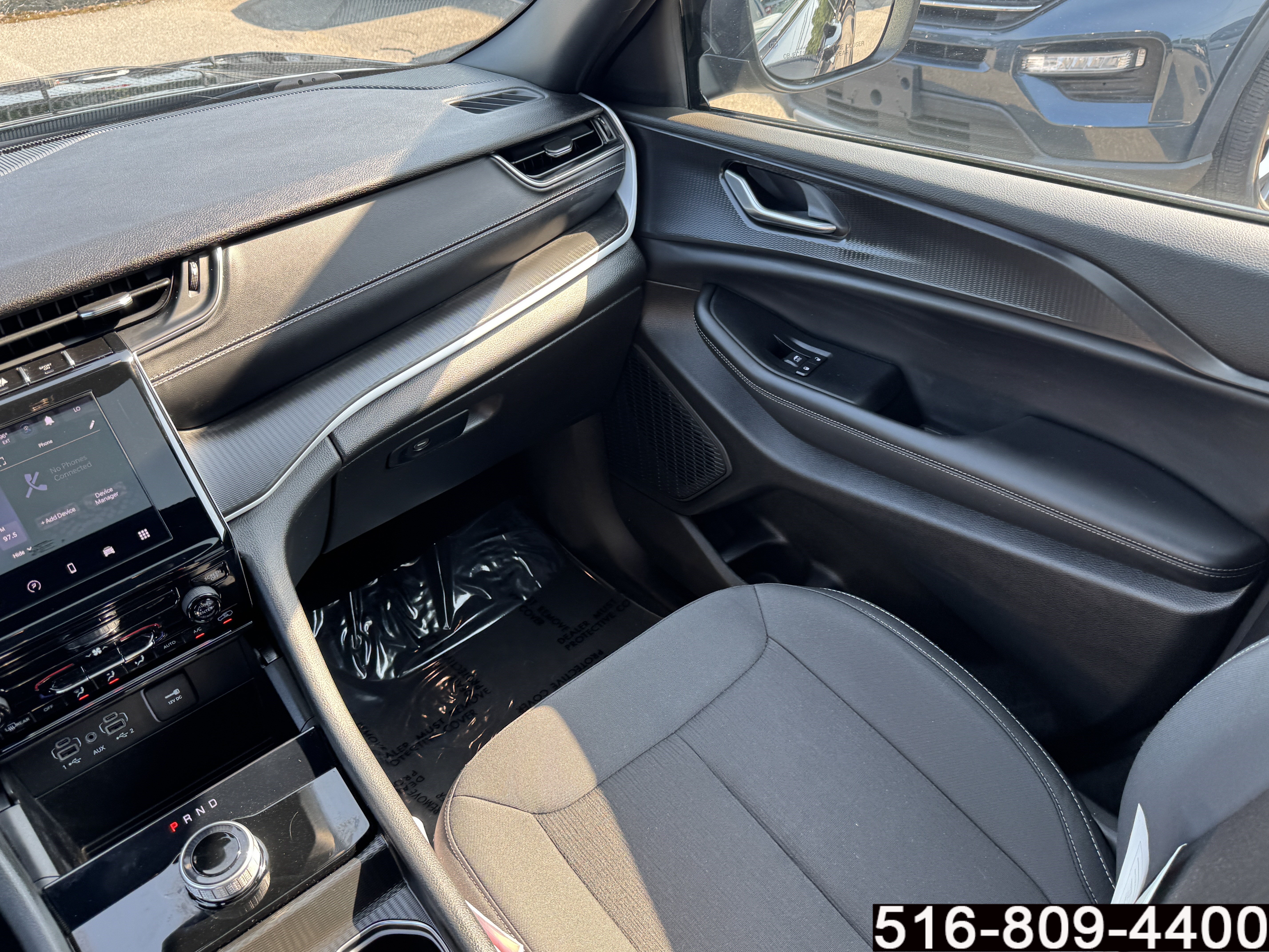 Used 2024 Jeep Grand Cherokee L Laredo AWD/4WD image 16