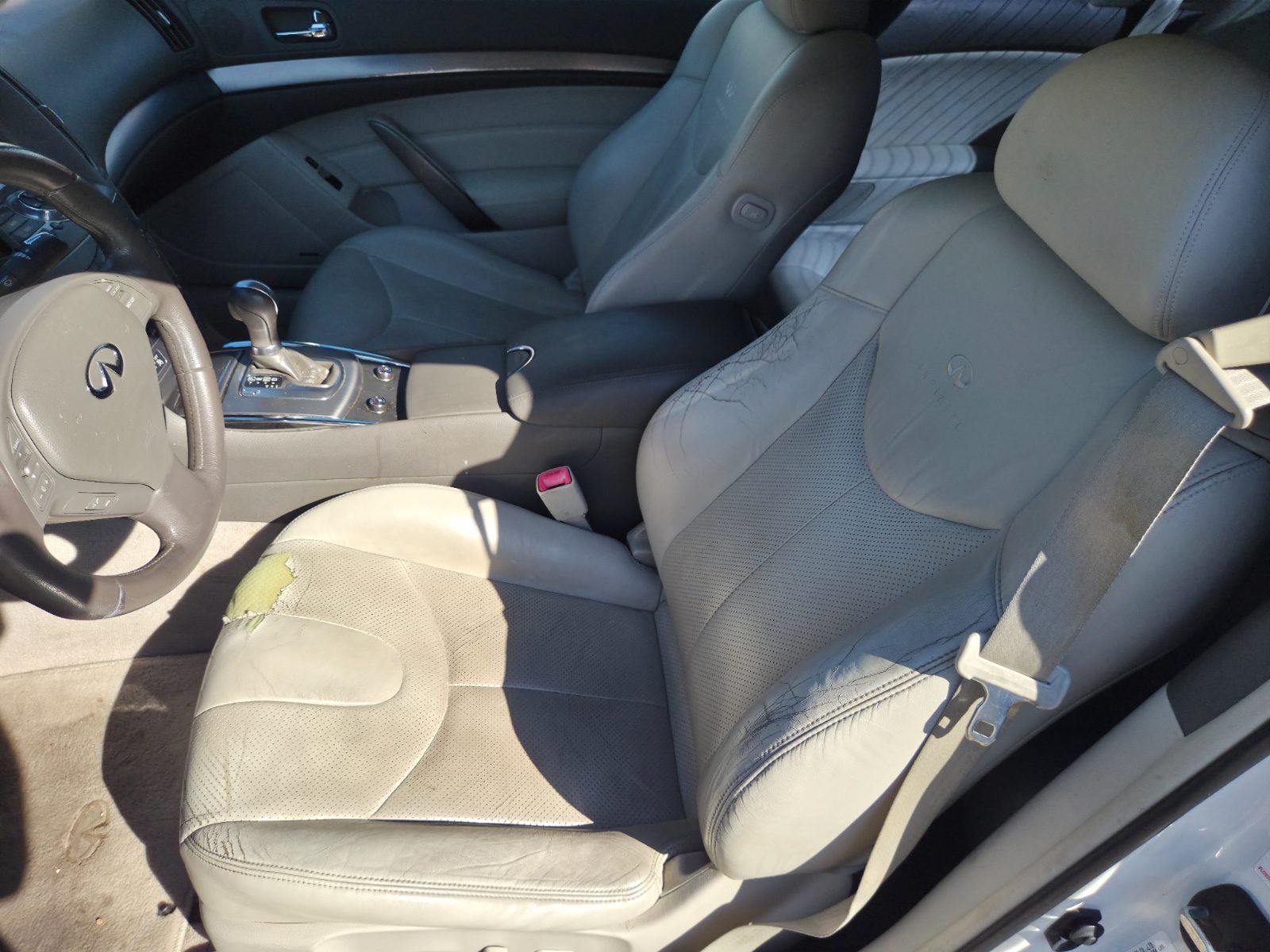 Used 2010 INFINITI G37 Journey w/ Premium Pkg RWD image 9
