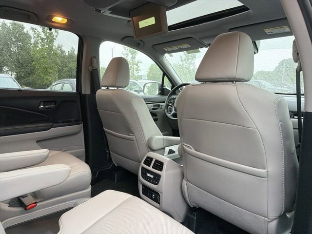 Used 2020 Honda Pilot Elite image 19
