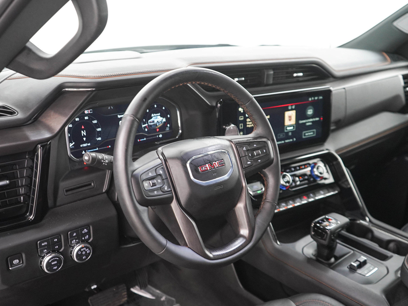 Used 2024 GMC Sierra 1500 AT4 w/ AT4 Preferred Package AWD/4WD image 21