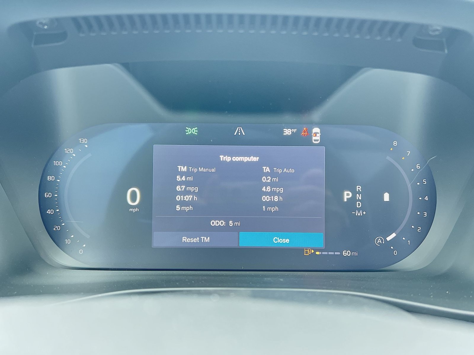 New 2026 Volvo XC40 B5 Core AWD/4WD image 17