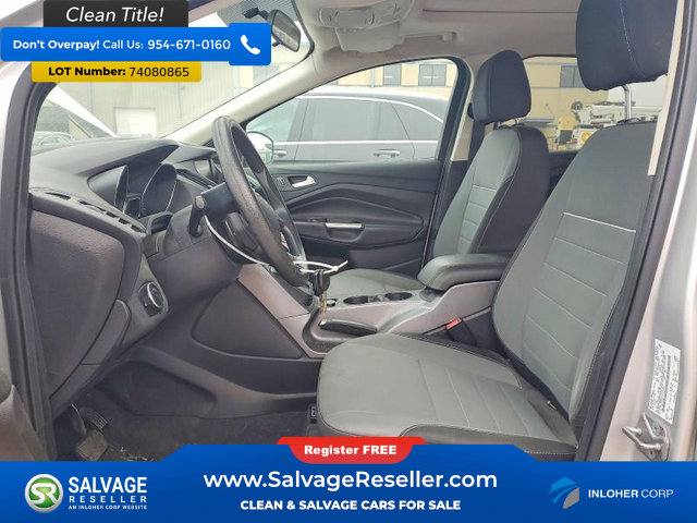 Used 2015 Ford Escape SE w/ Equipment Group 201A image 9