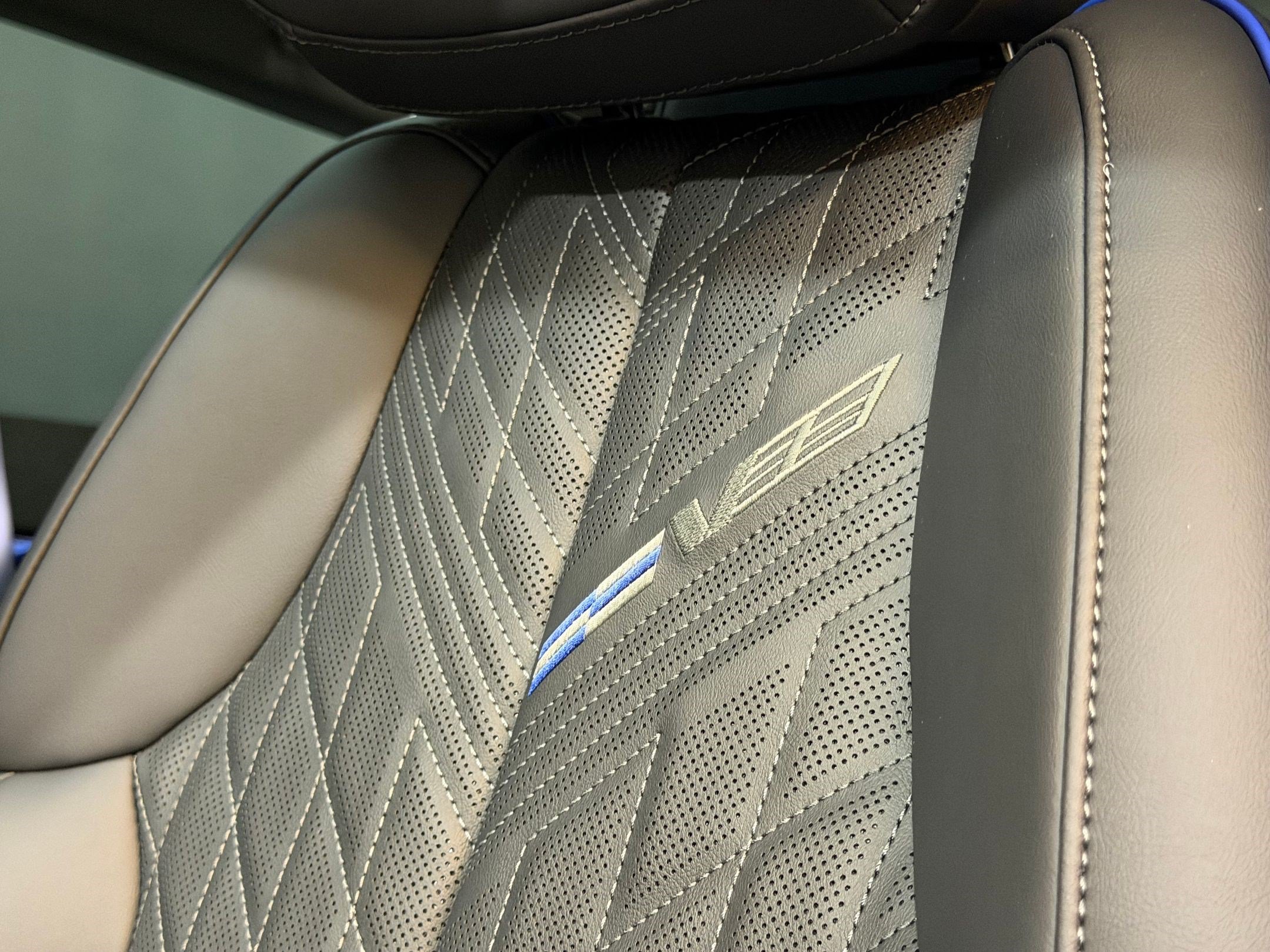 New 2026 Cadillac Optiq V AWD/4WD image 29