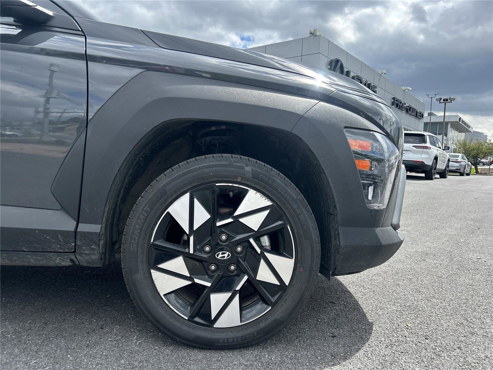 Used 2024 Hyundai Kona SEL AWD/4WD image 15