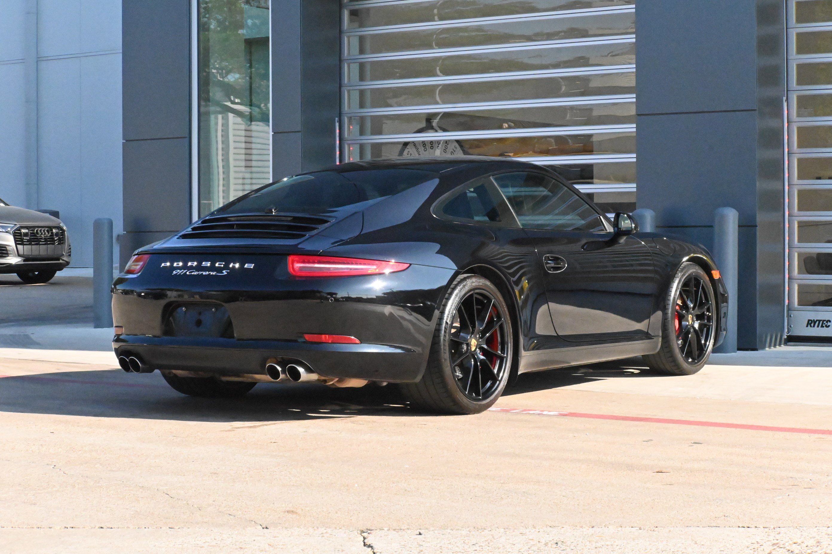 Used 2012 Porsche 911 Carrera S image 9