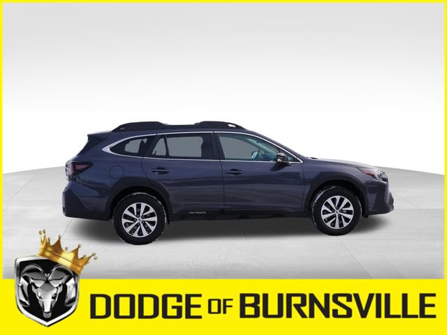 Used 2024 Subaru Outback Premium image 9