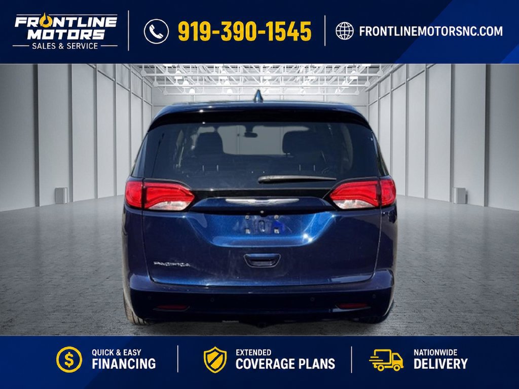 Used 2018 Chrysler Pacifica LX FWD image 8