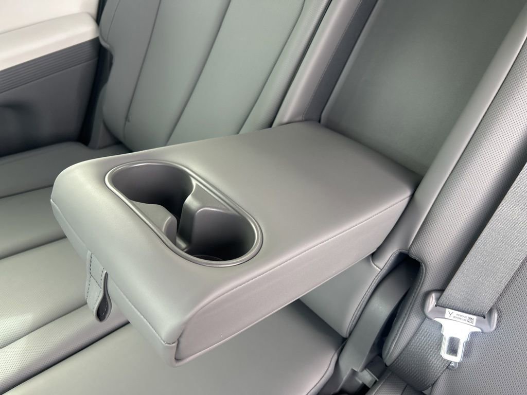 New 2026 Hyundai Ioniq 5 SEL image 26