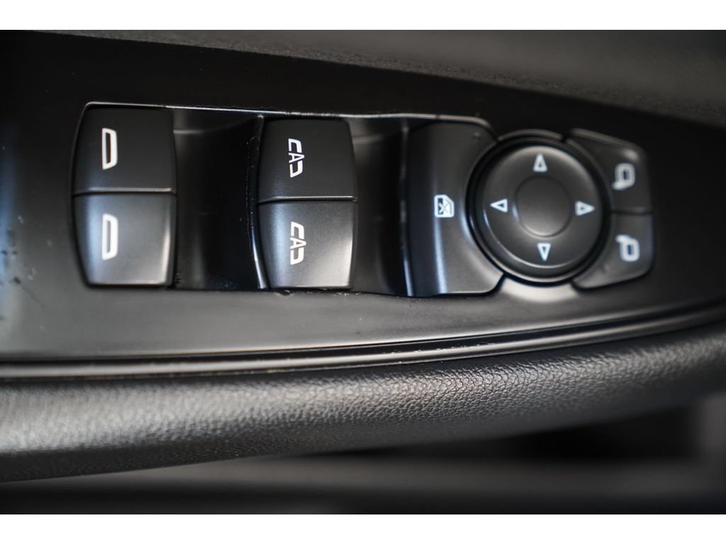 Used 2018 Buick Regal Preferred AWD/4WD image 24