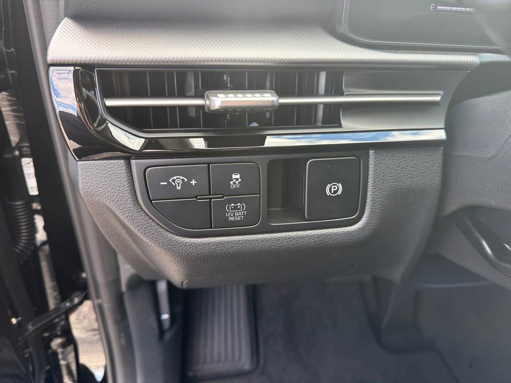 New 2026 Kia Sportage S image 17