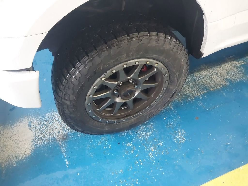 Used 2016 Ford F150 XLT image 41