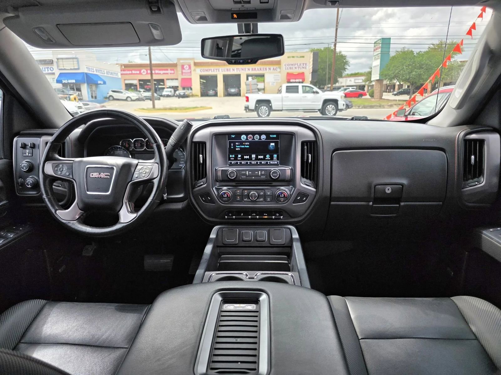 Used 2018 GMC Sierra 1500 SLT w/ All-Terrain Package AWD/4WD image 34