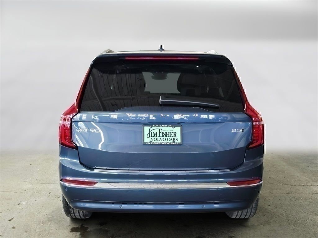 New 2026 Volvo XC90 B5 Core w/ Protection Package image 6