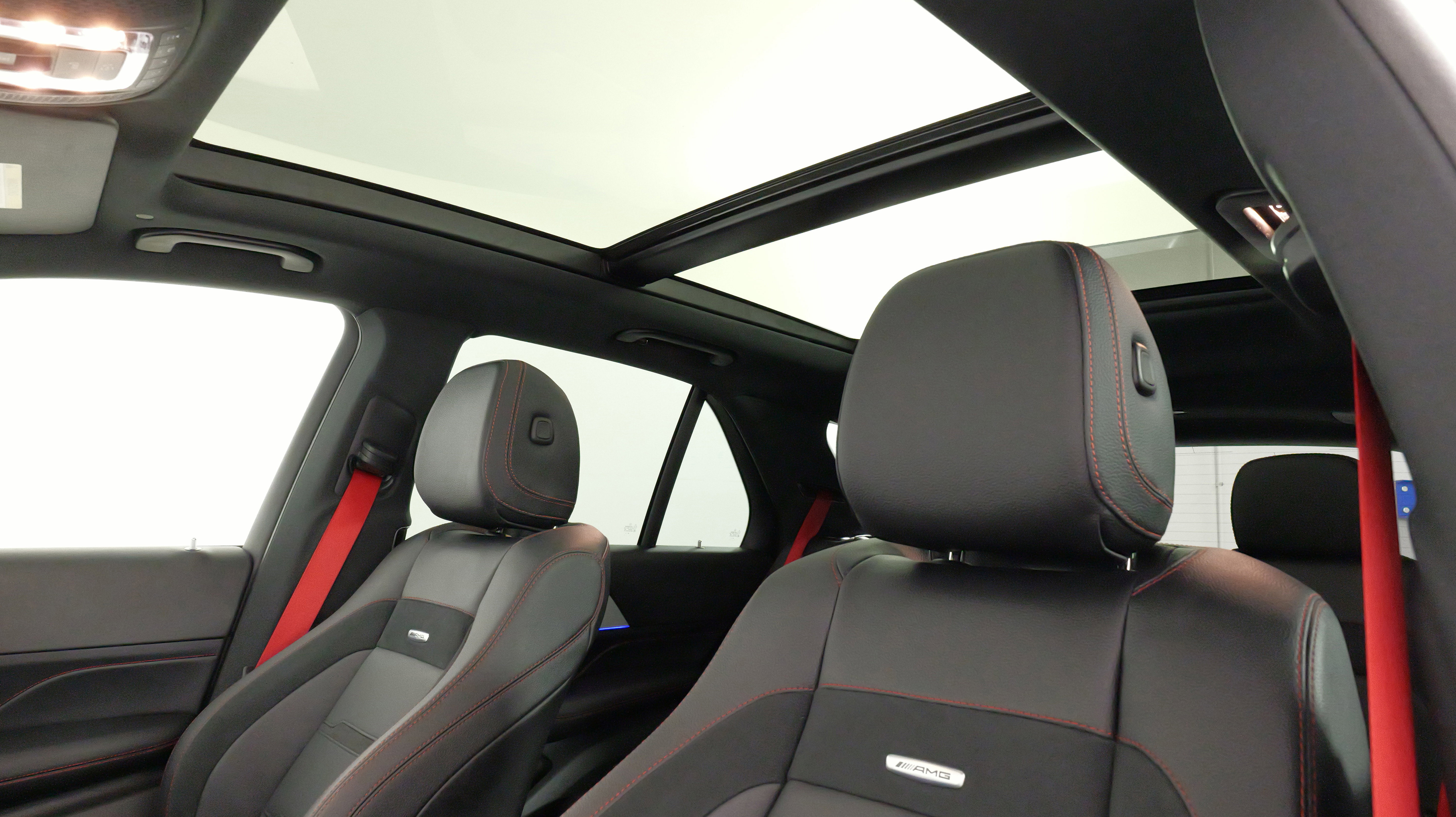 Used 2023 Mercedes-Benz GLE 53 AMG 4MATIC image 30