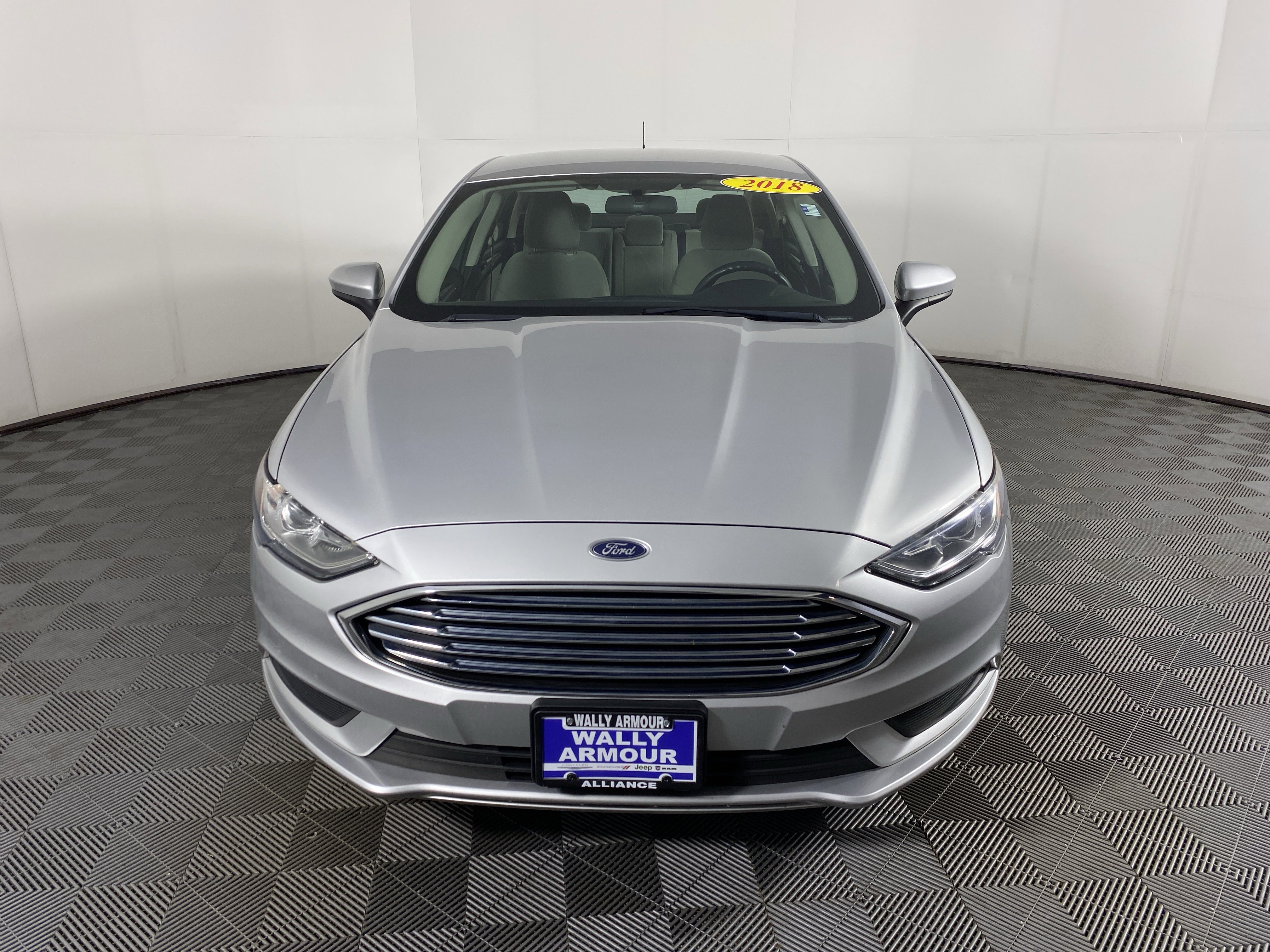 Used 2018 Ford Fusion S FWD image 11