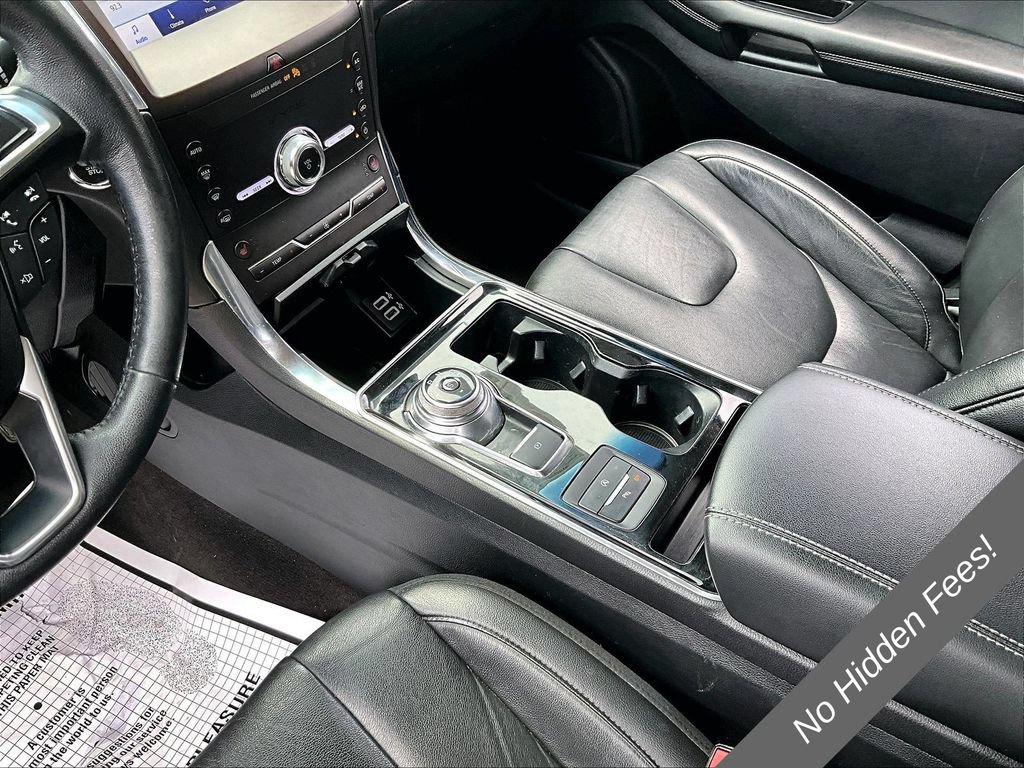 Used 2020 Ford Edge Titanium w/ Cargo Accessory Package FWD image 13