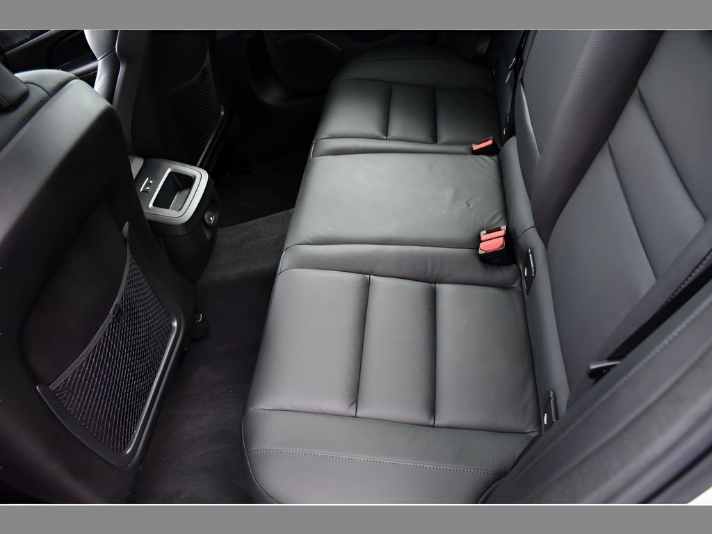 Used 2023 Volvo S60 B5 Plus w/ Climate Package AWD/4WD image 16