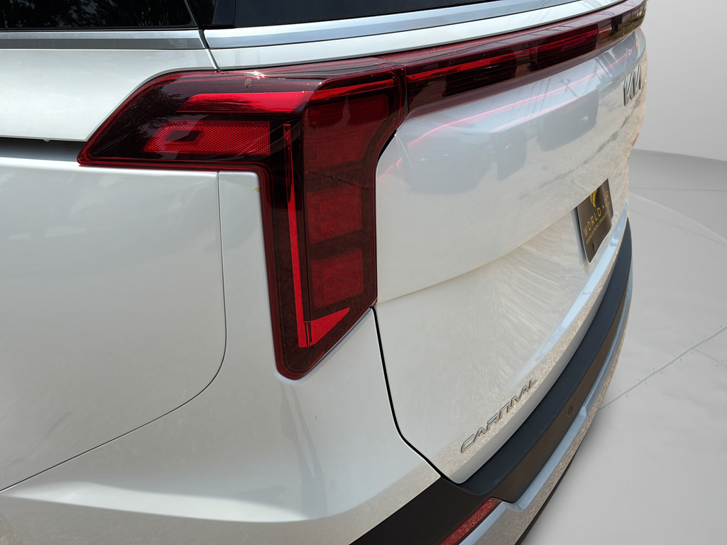 New 2026 Kia Carnival LX FWD image 41