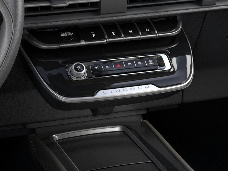 New 2025 Lincoln Corsair Grand Touring w/ Equipment Group 302A AWD/4WD image 15