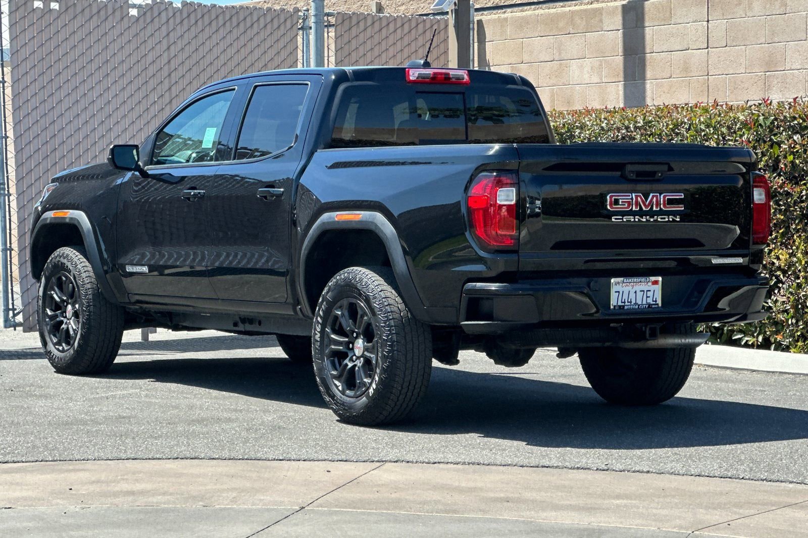 Used 2024 GMC Canyon Elevation w/ Convenience Package RWD image 6