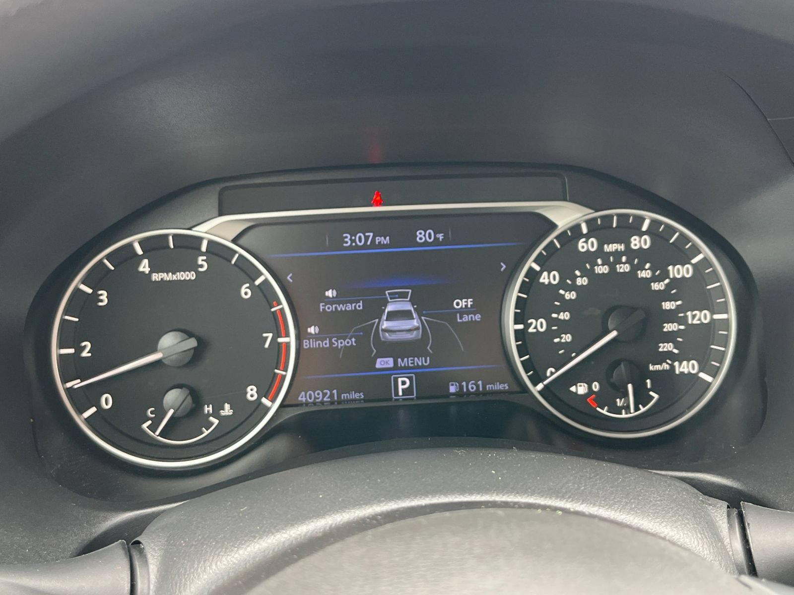 Used 2025 Nissan Altima 2.5 SV FWD image 40