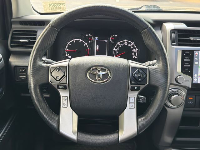 Used 2023 Toyota 4Runner SR5 Premium w/ Moonroof Package RWD image 23