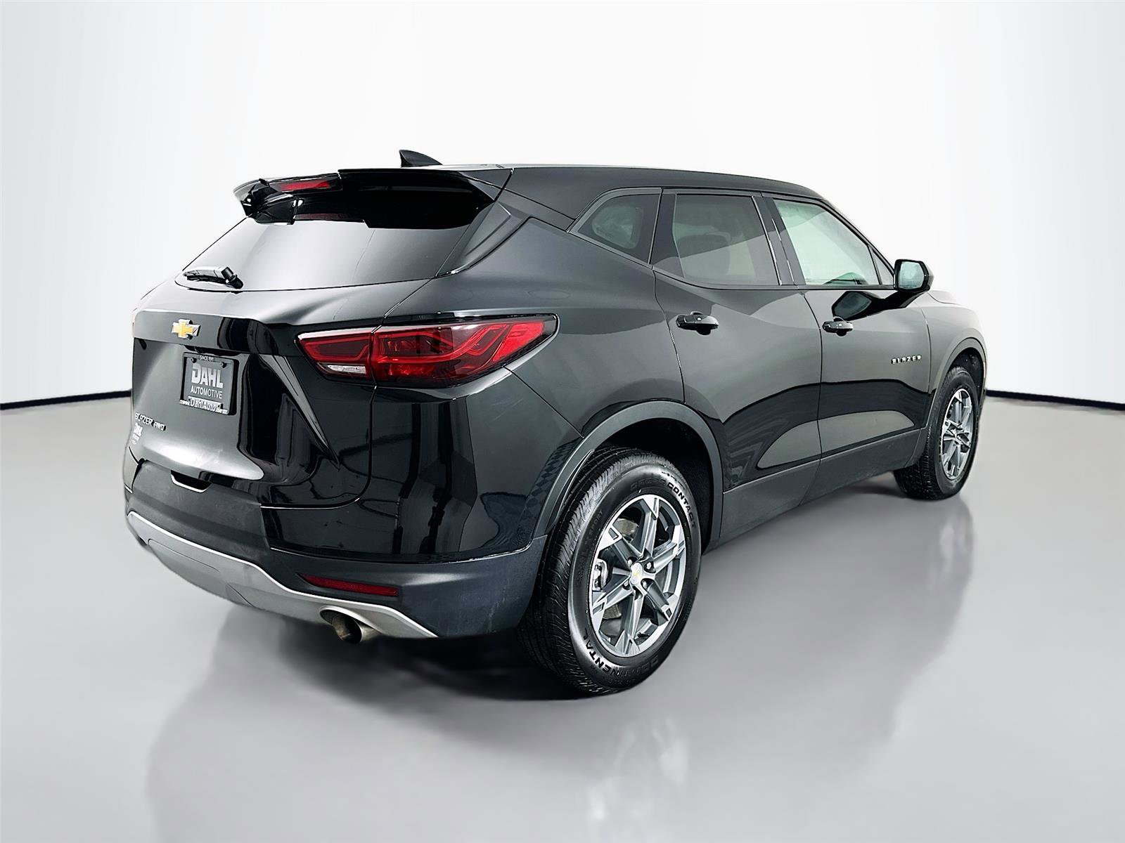 Used 2025 Chevrolet Blazer LT image 7