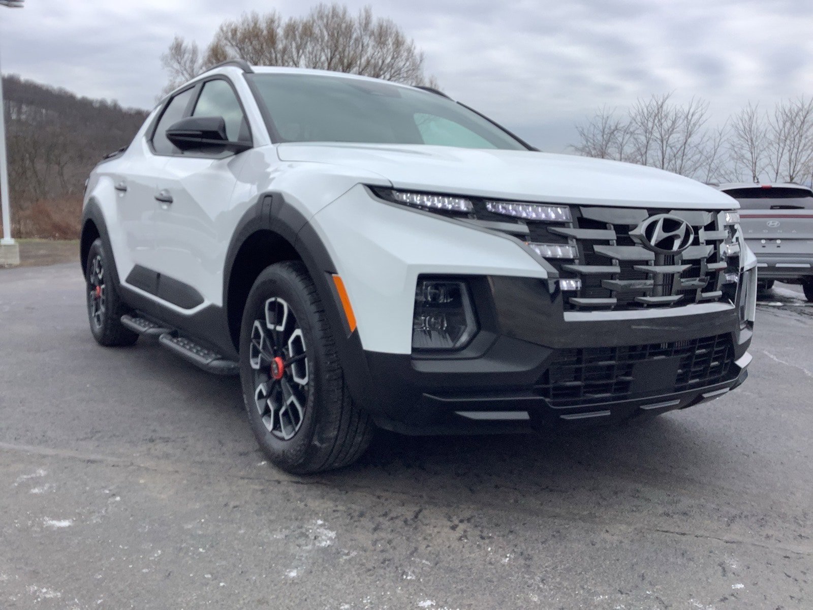 Certified 2024 Hyundai Santa Cruz XRT AWD/4WD image 1
