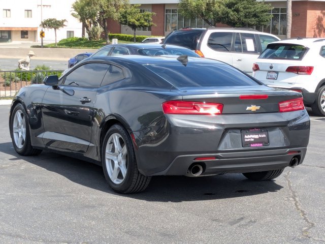 Used 2018 Chevrolet Camaro LT image 8