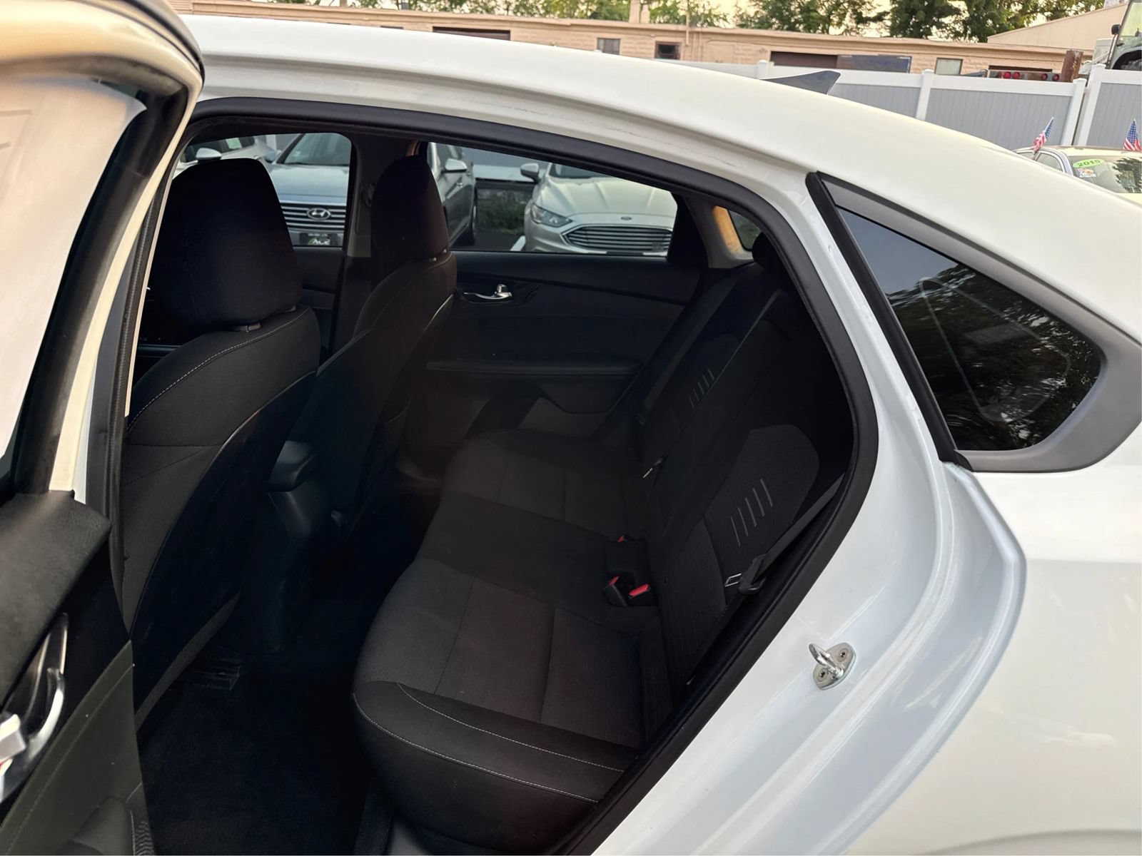 Used 2019 Kia Forte S w/ S Premium Package FWD image 10