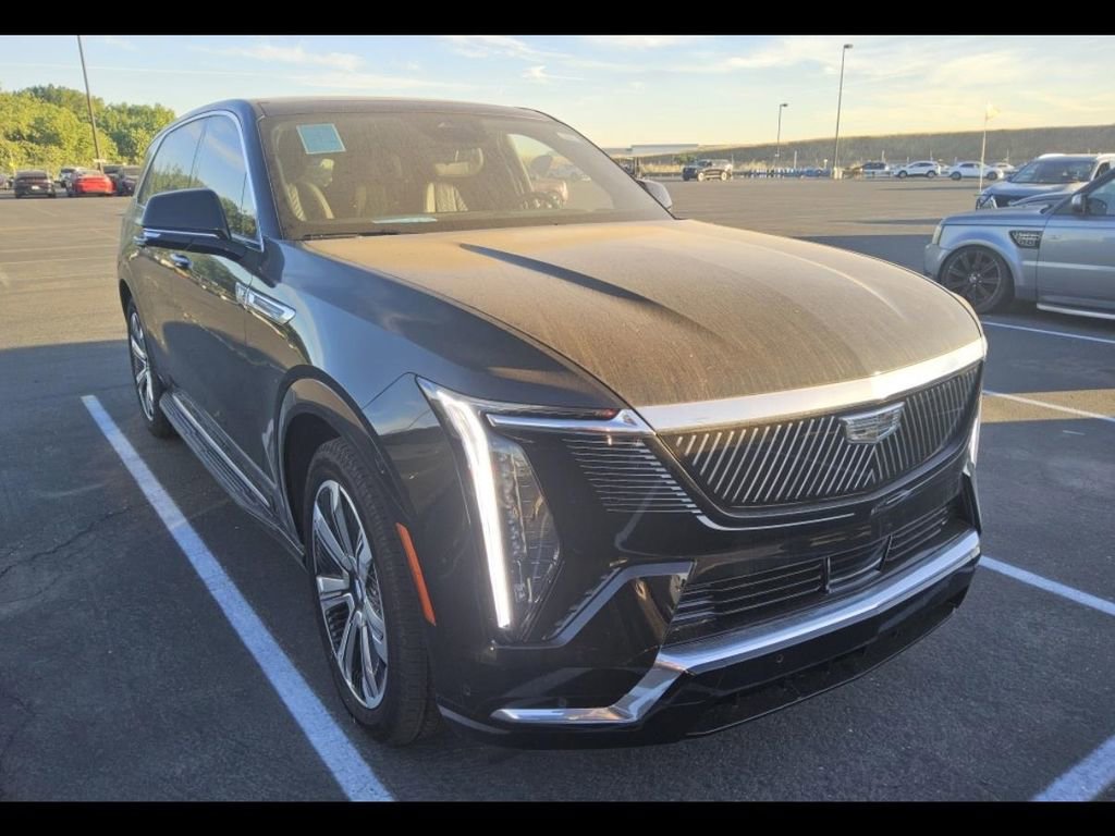 Used 2025 Cadillac Escalade IQ Luxury 1 AWD/4WD image 5