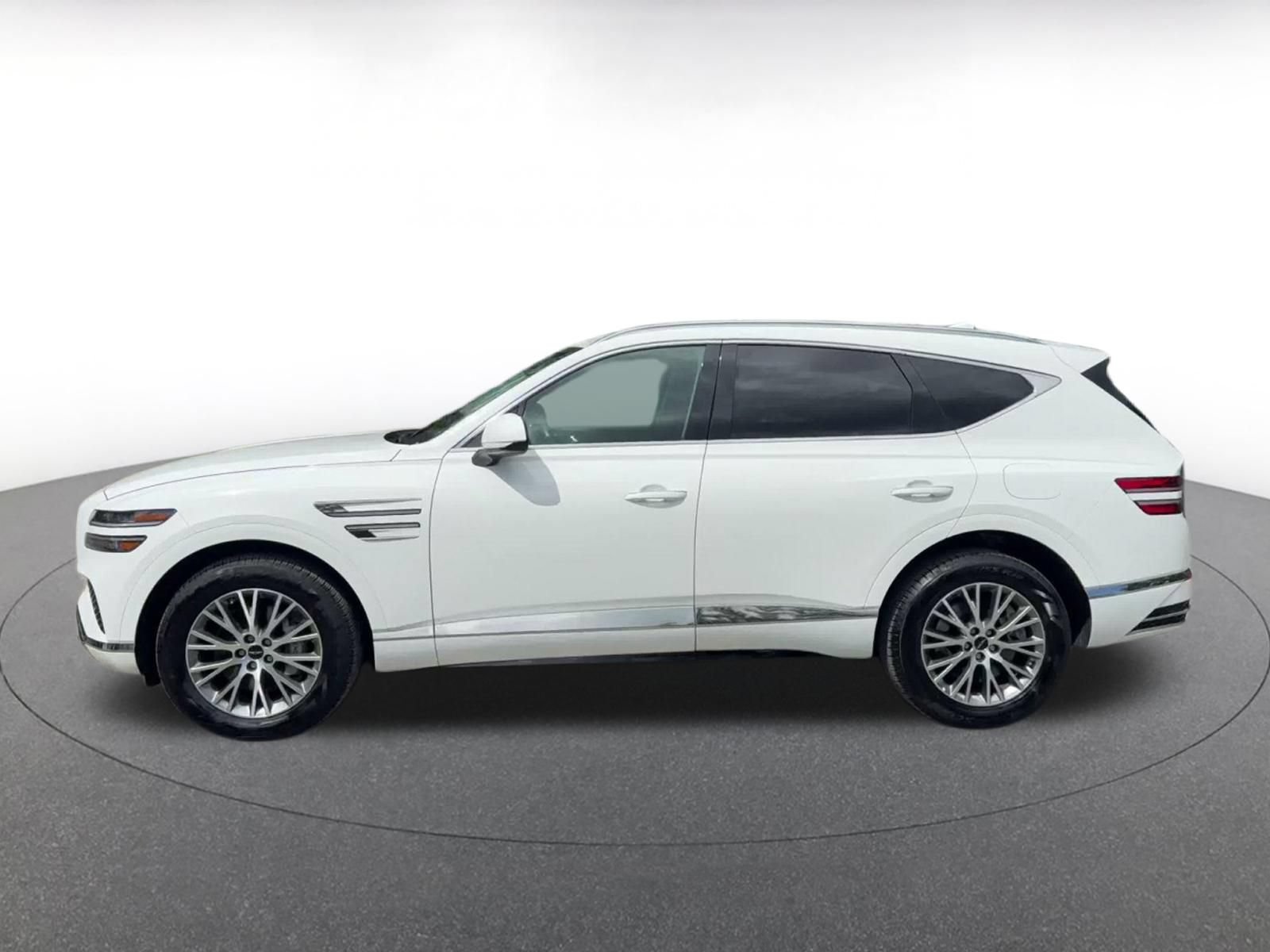 Used 2026 Genesis GV80 2.5T AWD/4WD image 8