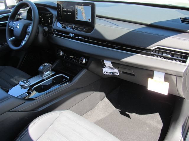 New 2026 Mitsubishi Outlander SE FWD image 12