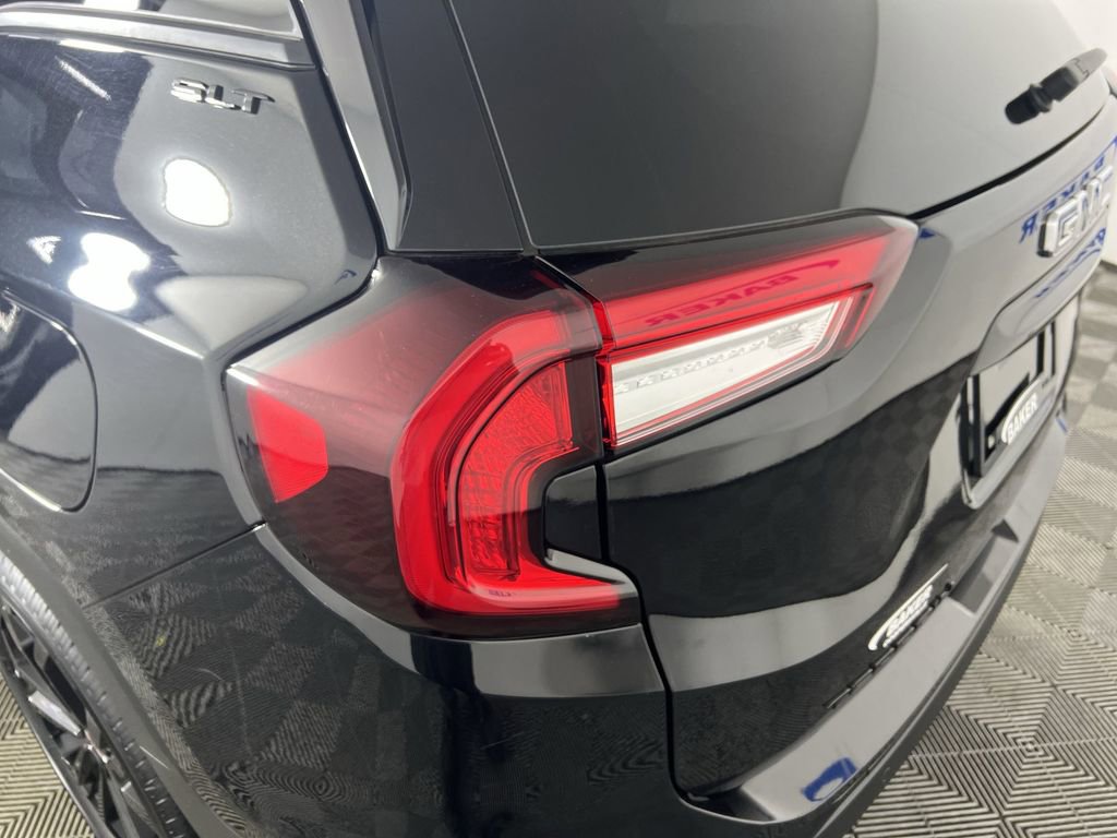 Used 2022 GMC Terrain SLT w/ Infotainment Package II image 36
