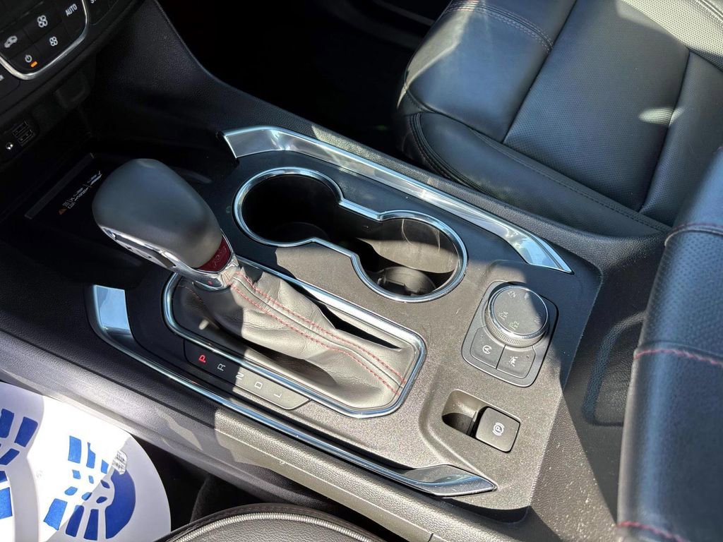 Used 2023 Chevrolet Traverse RS w/ LPO, Floor Liner Package image 25